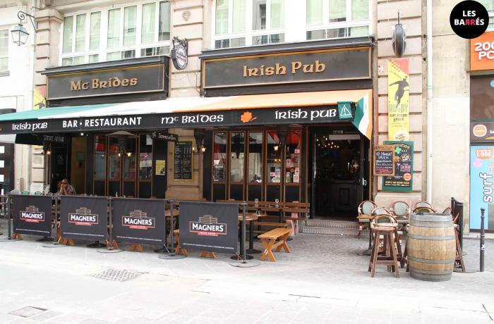 Le McBride's Irish Pub