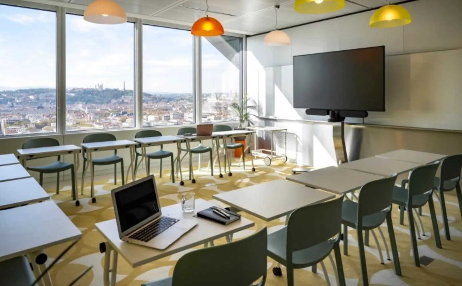 Trouvez la salle de réunion idéale à Lyon Part-Dieu